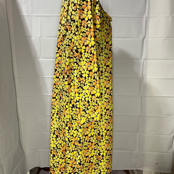 ASOS design dress - Picture 2 of 3